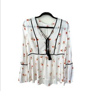 Lc Lauren Conrad Long Sleeve floral Blouse